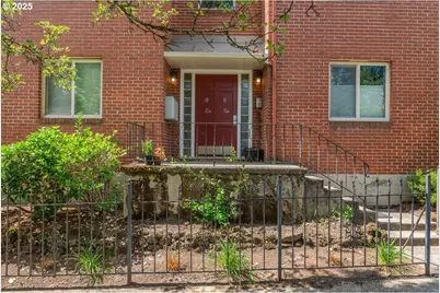 2409 SE 51st Ave #10, Portland, OR 97206 - Photo 1