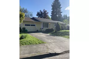 1465 W Harrison Ave, Cottage Grove, OR 97424 - Photo 1