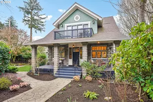 2647 SW Montgomery Dr, Portland, OR 97201 - Photo 1