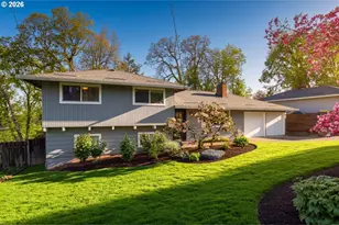 9165 SW 70th Ave, Portland, OR 97223 - Photo 1