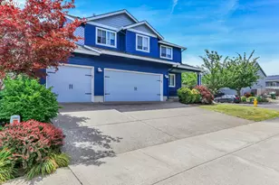 404 Vine Ave, Woodburn, OR 97071 - Photo 1