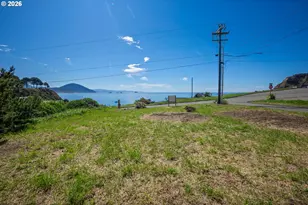 440 5th St, Port Orford, OR 97465 - Photo 1