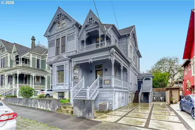 2377 NW Kearney St, Portland, OR 97210 - Photo 1