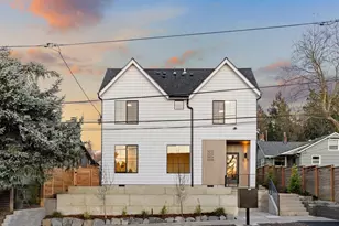 11076 SW 61st Ave, Portland, OR 97219 - Photo 1