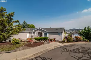110 Morning Crest Ct, Roseburg, OR 97471 - Photo 1