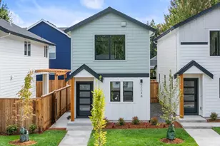 5004 SE Rural, Portland, OR 97206 - Photo 1