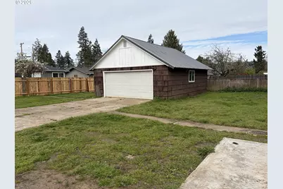 First St., Cottage Grove, OR 97424 - Photo 1