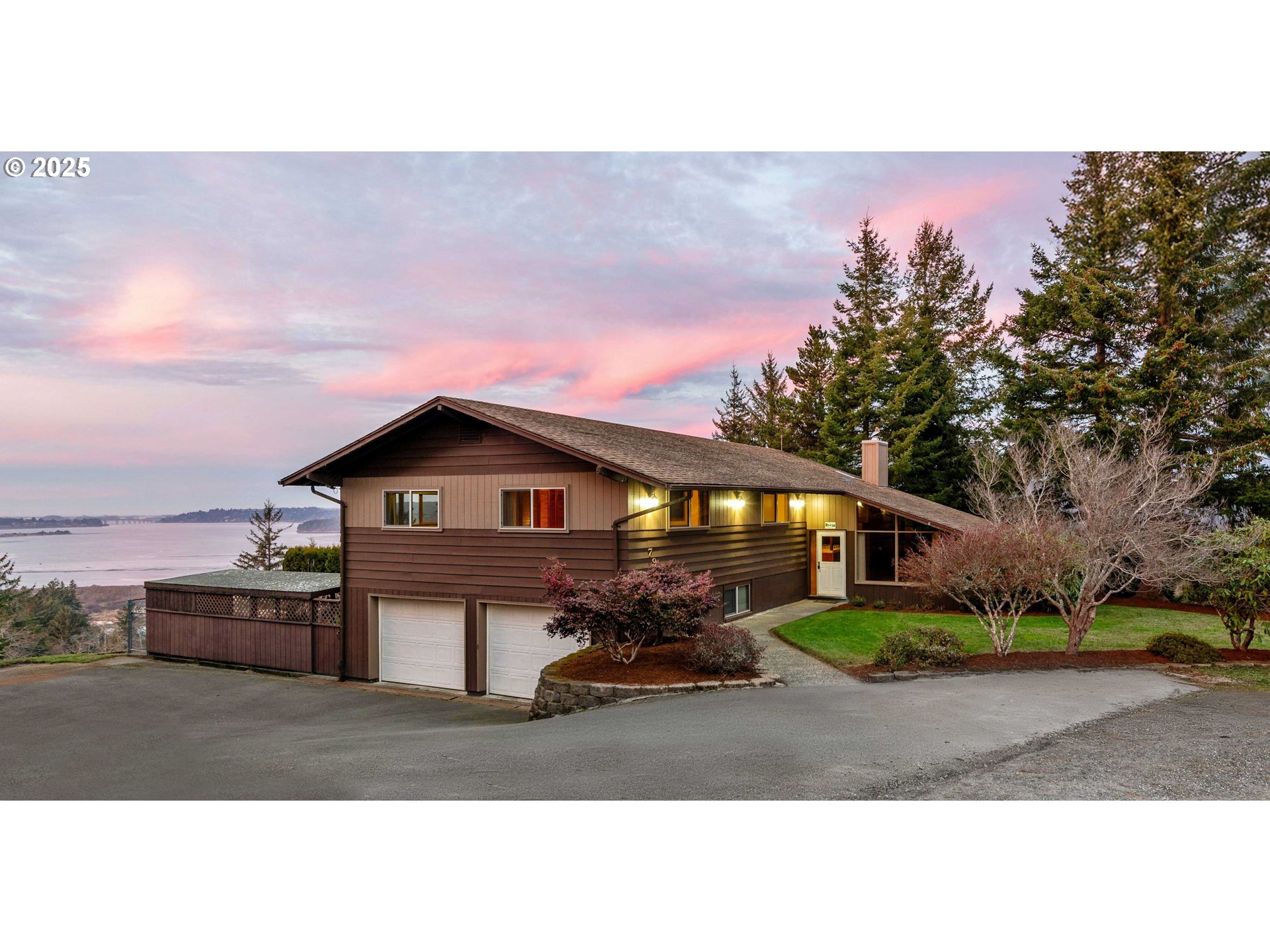 Coos Bay Real Estate Agents