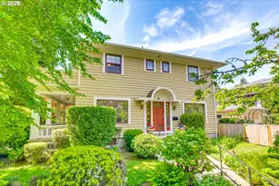 7 NE Floral Pl, Portland, OR 97232 - Photo 1
