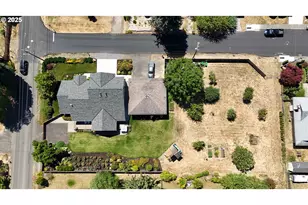 5795 SE Drake Rd, Hillsboro, OR 97123 - Photo 1