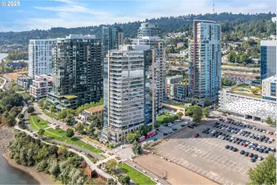 836 S Curry St #1206, Portland, OR 97239 - Photo 1