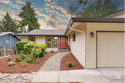 19142 Suncrest Dr, West Linn, OR 97068 - Photo 1