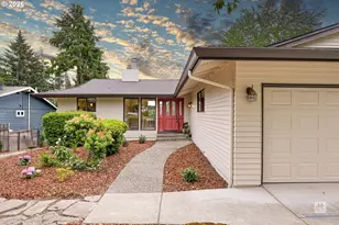 19142 Suncrest Dr, West Linn, OR 97068 - Photo 1