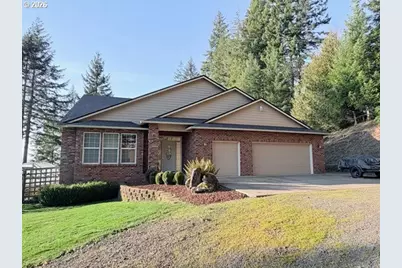 255 Astro Dr, Kelso, WA 98626 - Photo 1