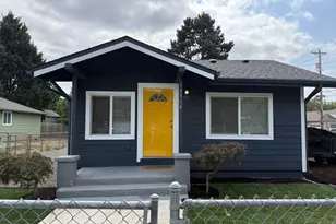 10304 SE Yukon St, Portland, OR 97266 - Photo 1