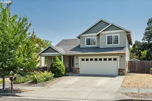 947 28th St, Hood River, OR 97031 - Photo 1