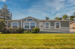 1707 13th St, North Bend, OR 97459 - Photo 1