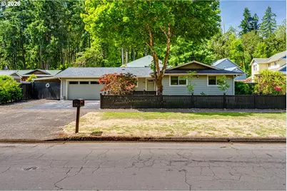 820 Martin St, Eugene, OR 97405 - Photo 1