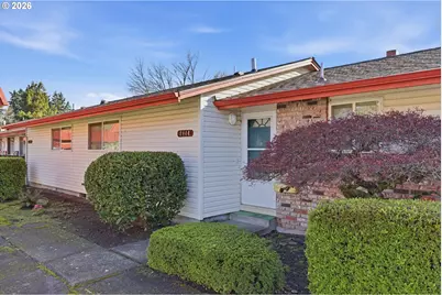 2114 SE 148th Pl, Portland, OR 97233 - Photo 1