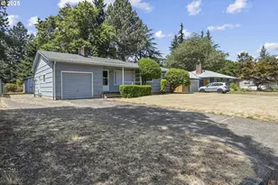 1105 SE 175th Pl, Portland, OR 97233 - Photo 1