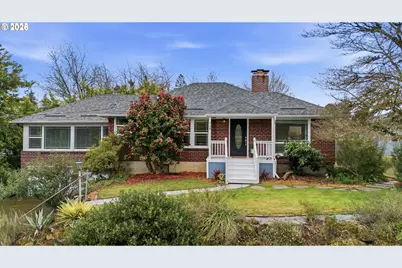 928 9th St, Washougal, WA 98671 - Photo 1