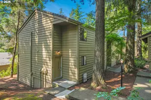 58 Cervantes Cir, Lake Oswego, OR 97035 - Photo 1