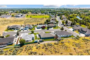 1020 SW 19th Ct, Hermiston, OR 97838 - Photo 35