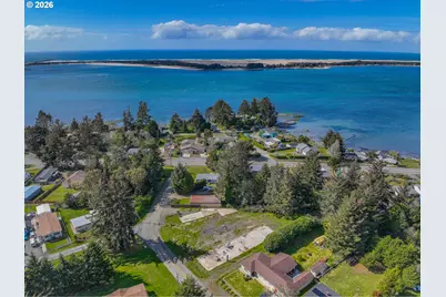 90849 Robertson Ln, Coos Bay, OR 97420 - Photo 1