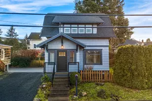 1334 8th St, Astoria, OR 97103 - Photo 1