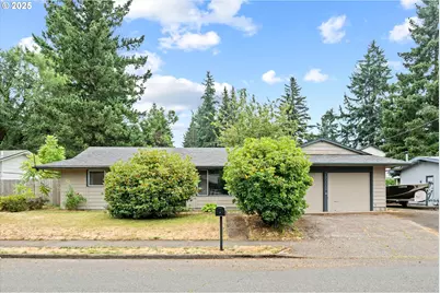 15112 SE Woodward St, Portland, OR 97236 - Photo 1