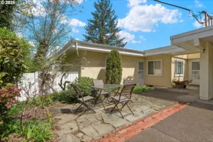 3020 SW 12th Ave, Portland, OR 97239 - Photo 1