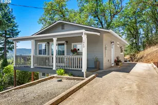 1840 NW Goetz St, Roseburg, OR 97471 - Photo 1