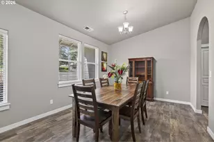 8625 SW Sagert St, Tualatin, OR 97062 - Photo 11