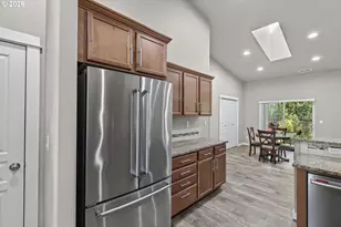 8625 SW Sagert St, Tualatin, OR 97062 - Photo 23