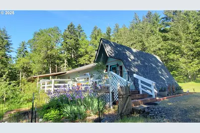 527 Old Homestead Dr, Oakland, OR 97462 - Photo 1