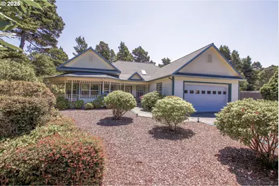 9 Sea Watch Pl, Florence, OR 97439 - Photo 1