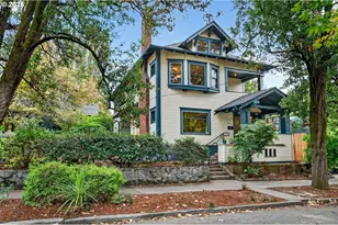 1216 SE 18th Ave SE, Portland, OR 97214 - Photo 1