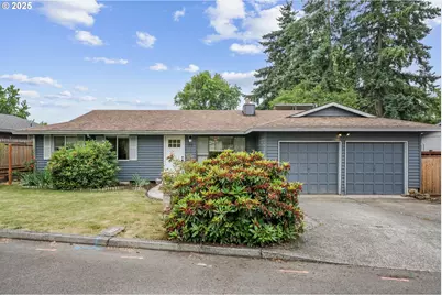 304 Frances St, Molalla, OR 97038 - Photo 1