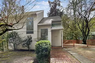 6601 SW Parkhill Dr, Portland, OR 97239 - Photo 1