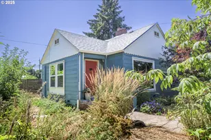 6604 N Columbia Way, Portland, OR 97203 - Photo 1