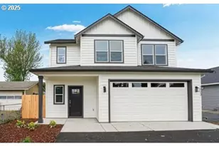 1503 N 2nd St, Silverton, OR 97381 - Photo 1