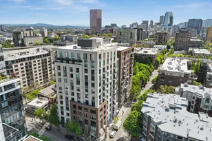 922 NW 11th Ave, Portland, OR 97209 - Photo 1