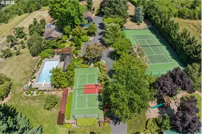 18300 S Whitten Ln, West Linn, OR 97068 - Photo 1