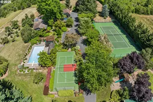 18300 S Whitten Ln, West Linn, OR 97068 - Photo 1