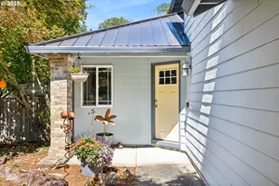 6461 SE Maple St, Hillsboro, OR 97123 - Photo 1