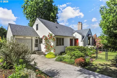 3750 SE Henry St, Portland, OR 97202 - Photo 1