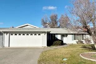 4297 SW Runnion Ct, Pendleton, OR 97801 - Photo 1