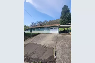 1188 NE Lincoln St, Roseburg, OR 97470 - Photo 1