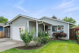 6103 SE 83rd Ave, Portland, OR 97266 - Photo 1