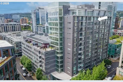 1255 NW 9th Ave #1305, Portland, OR 97209 - Photo 1